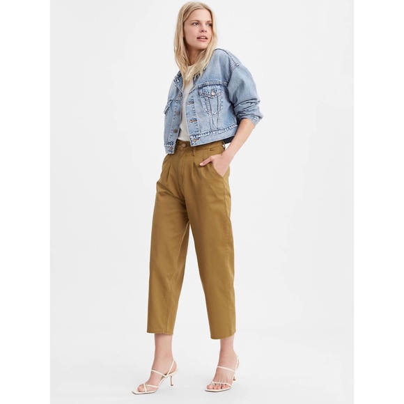 NEW Levi’s High-Rise Cropped Balloon Leg Pants - Picture 3 of 10